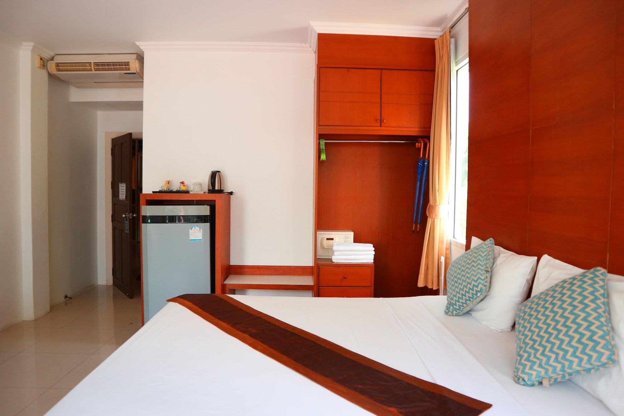 Hotel Sukcheewa Residencia Phuket Patong Exterior foto